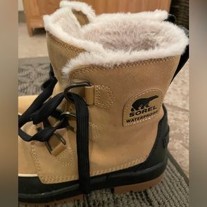 Sorel Tivoli IV Winter Boots